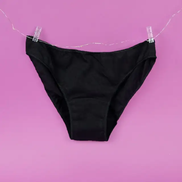 Culotte menstruelle taille normale absorption médium - Plim